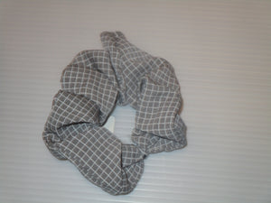 Rikas Collection Graph/ Small Box Scrunchie RC49937