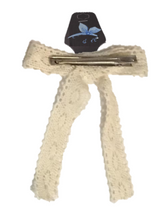 Load image into Gallery viewer, Roshee Girls Classic Lace Bow Clip - COZY HOSE